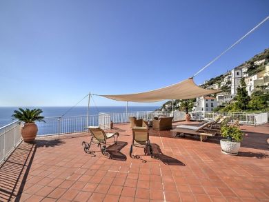 Three Bedroom Praiano Villa Luxury Huge Terraces